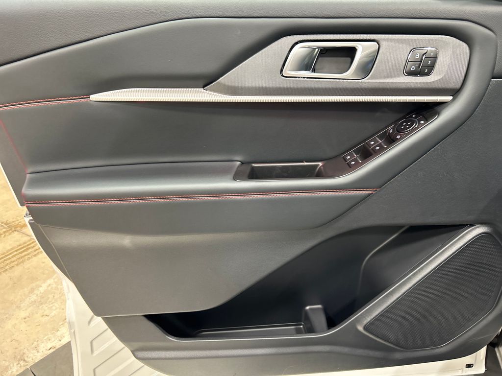 new 2025 Ford Explorer car, priced at $50,310