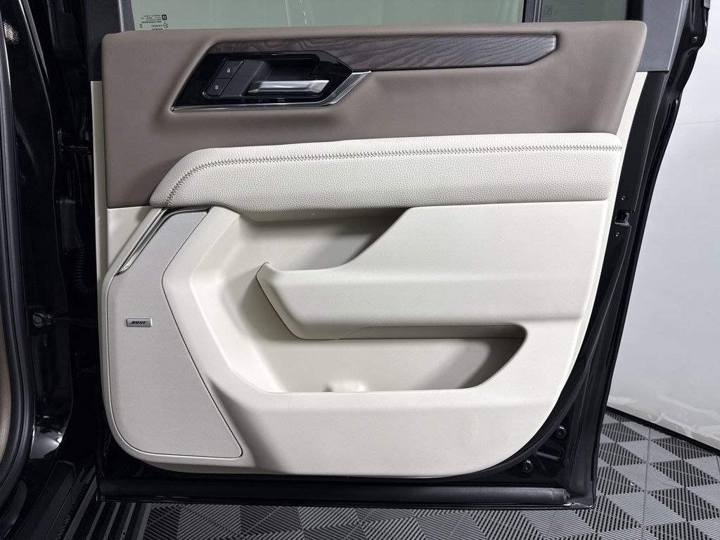 new 2025 GMC Yukon XL car, priced at $97,374