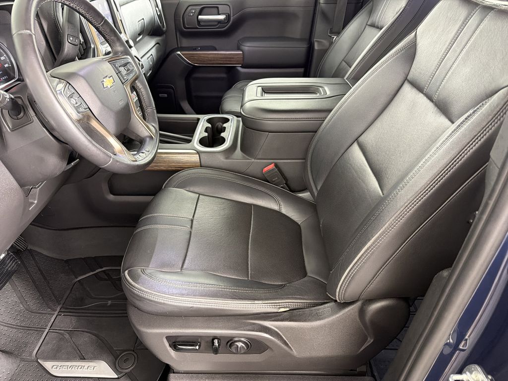 used 2021 Chevrolet Silverado 1500 car, priced at $36,555