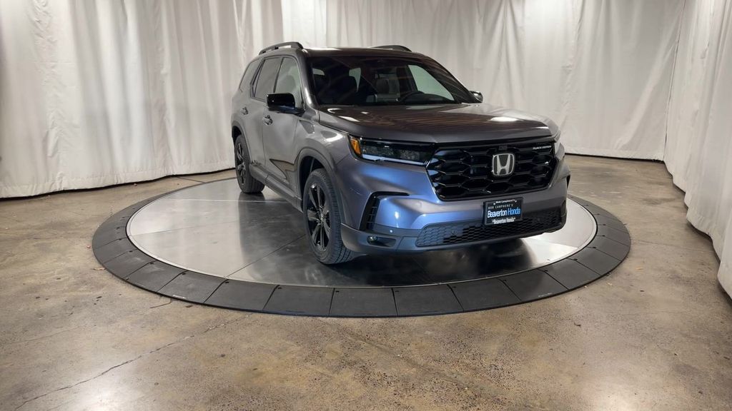 new 2025 Honda Pilot car, priced at $56,075