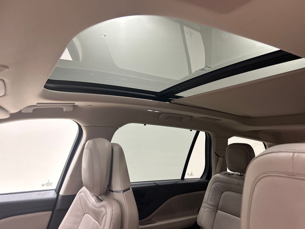used 2021 Lincoln Aviator car, priced at $42,991