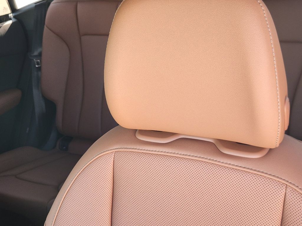 new 2025 Audi Q8 car, priced at $82,515