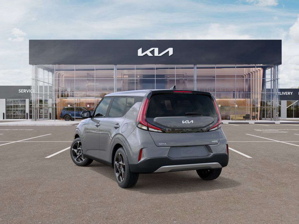 new 2025 Kia Soul car, priced at $25,560