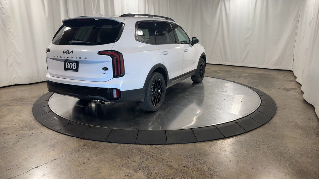 new 2025 Kia Telluride car, priced at $53,352