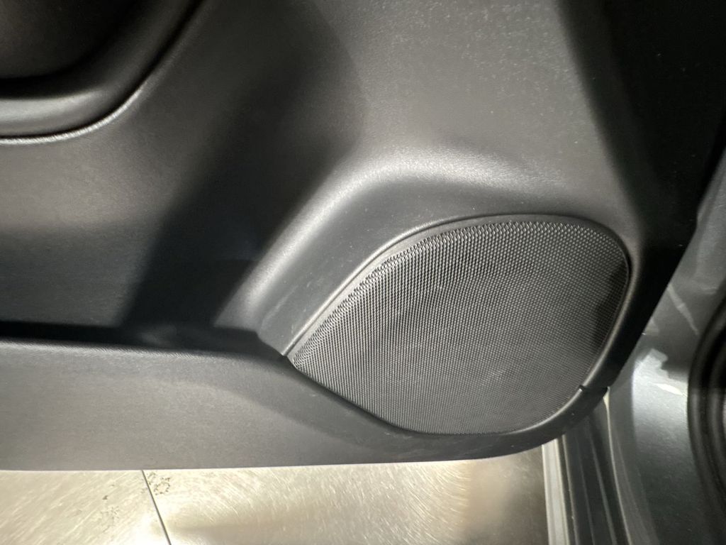 used 2020 Volvo XC90 car, priced at $31,983