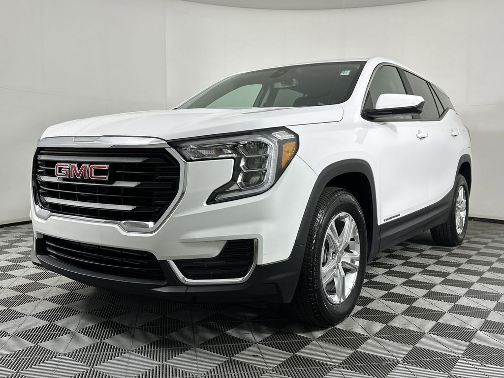 used 2024 GMC Terrain car, priced at $23,924