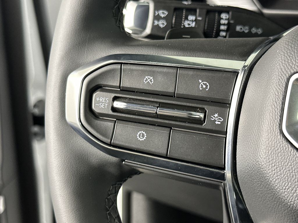 new 2025 GMC Acadia car, priced at $44,930