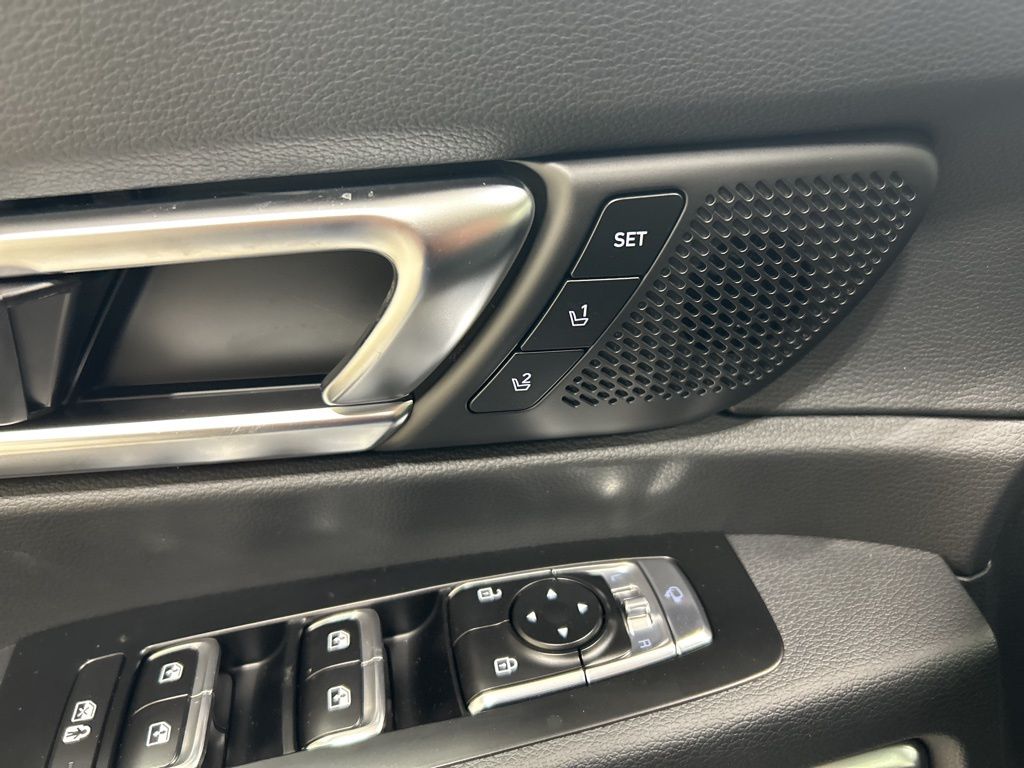 new 2025 Kia Telluride car, priced at $50,043