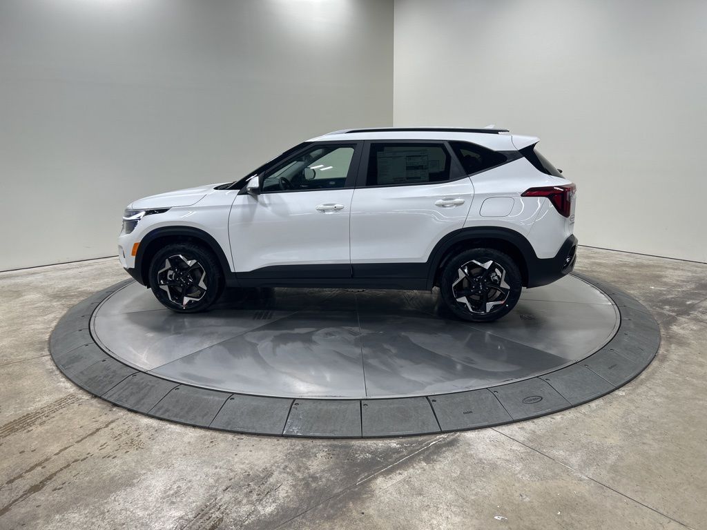 new 2026 Kia Seltos car, priced at $27,484