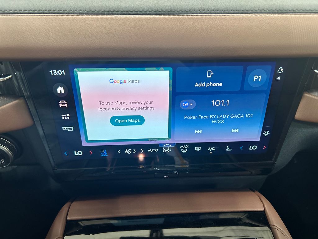 new 2025 Lincoln Navigator car, priced at $102,985