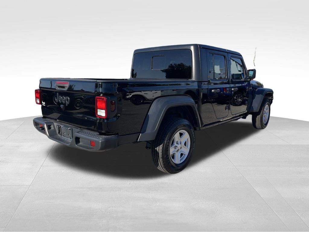 used 2023 Jeep Gladiator car, priced at $27,293