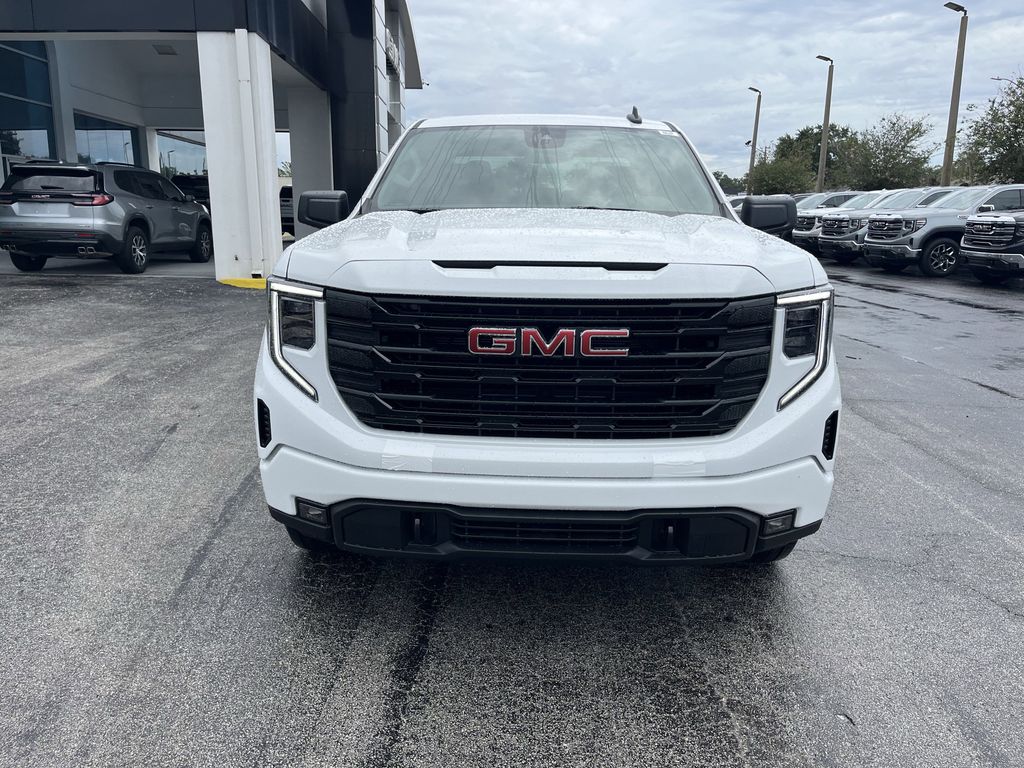 new 2025 GMC Sierra 1500 car, priced at $50,195