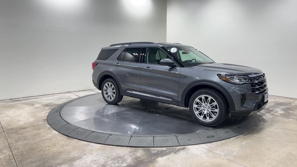 new 2025 Ford Explorer car, priced at $45,826