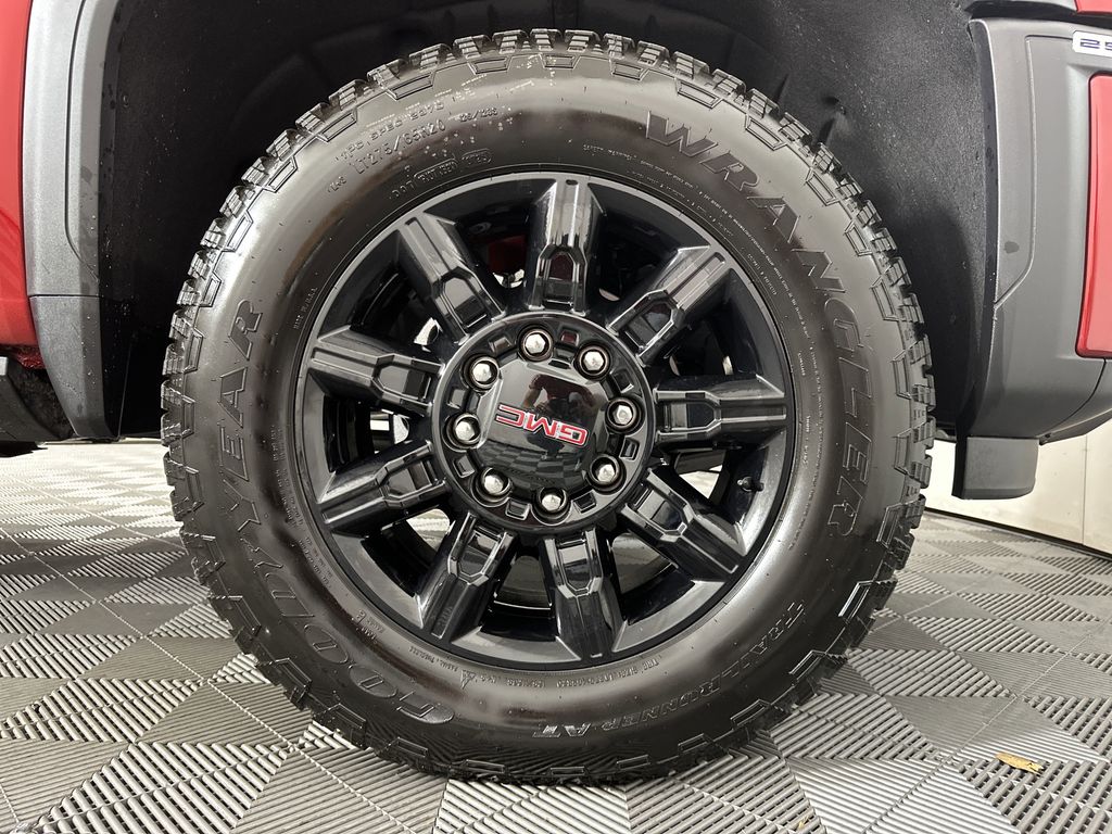 new 2025 GMC Sierra 2500HD car, priced at $85,518
