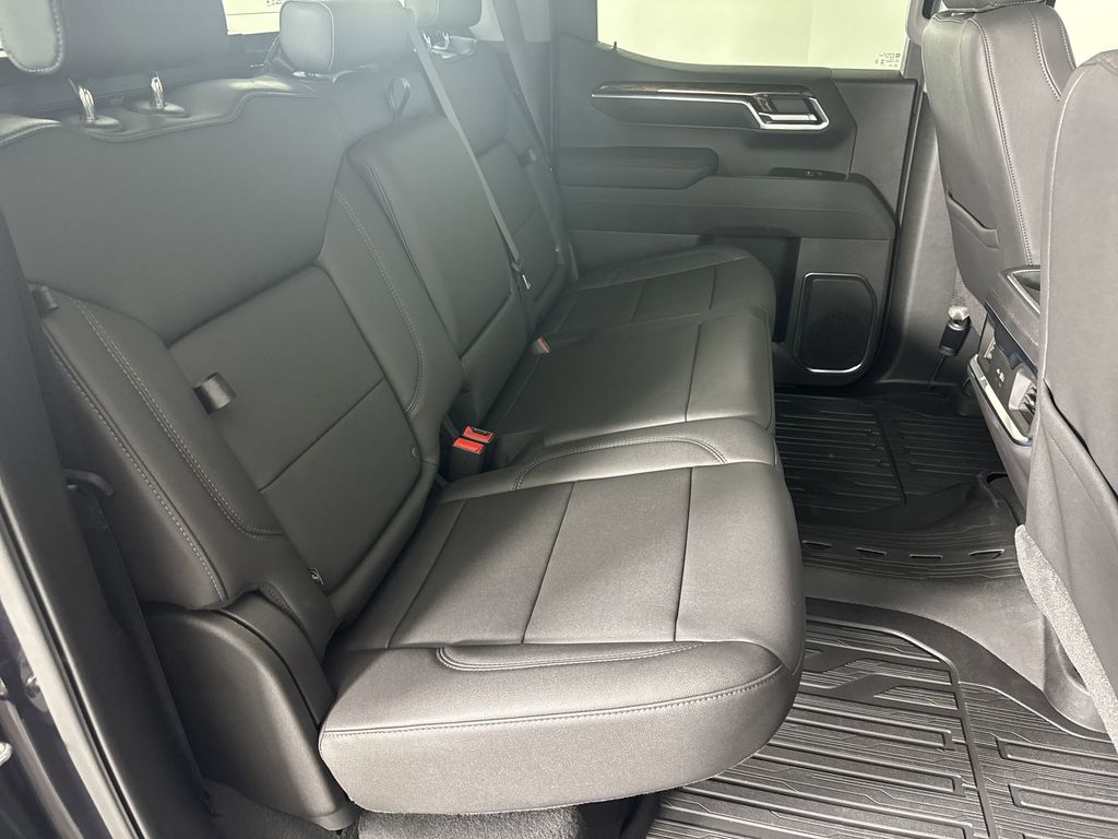 new 2025 GMC Sierra 1500 car, priced at $62,224