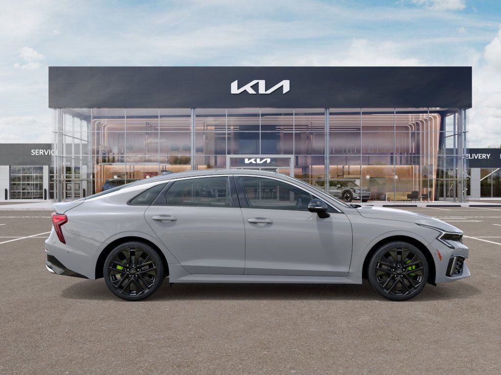 new 2026 Kia K5 car, priced at $40,000