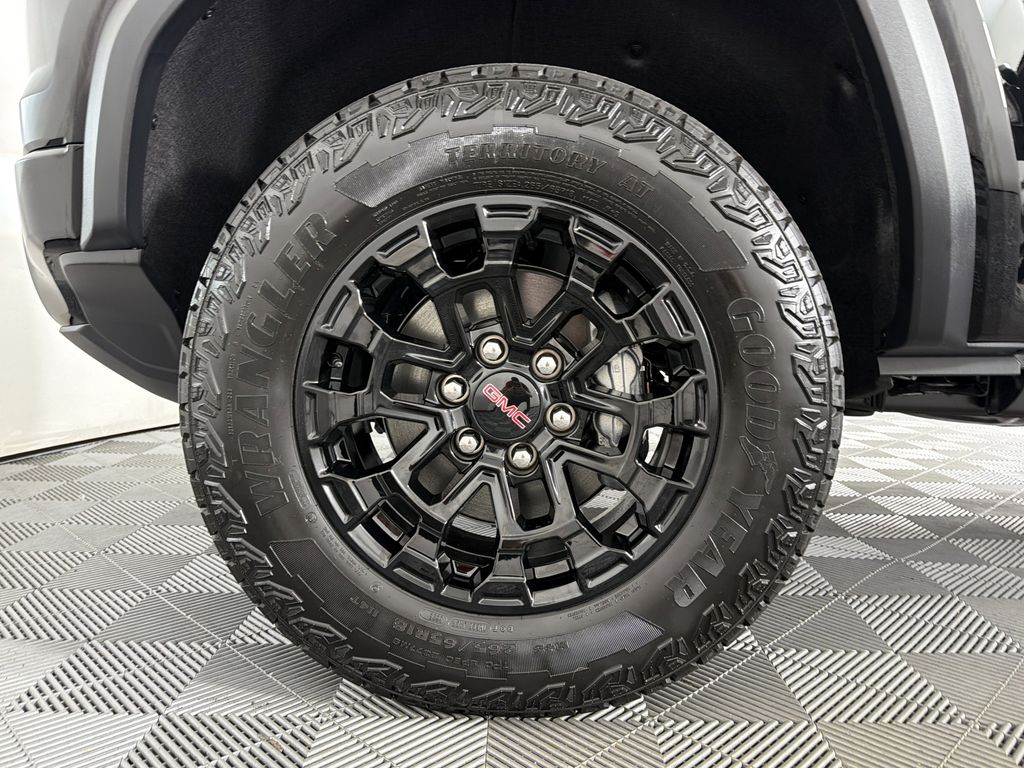 new 2026 GMC Canyon car, priced at $41,575