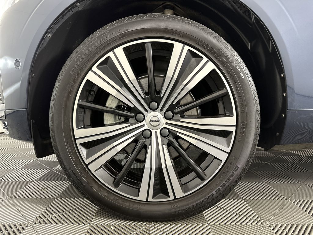used 2022 Volvo XC60 car, priced at $36,795