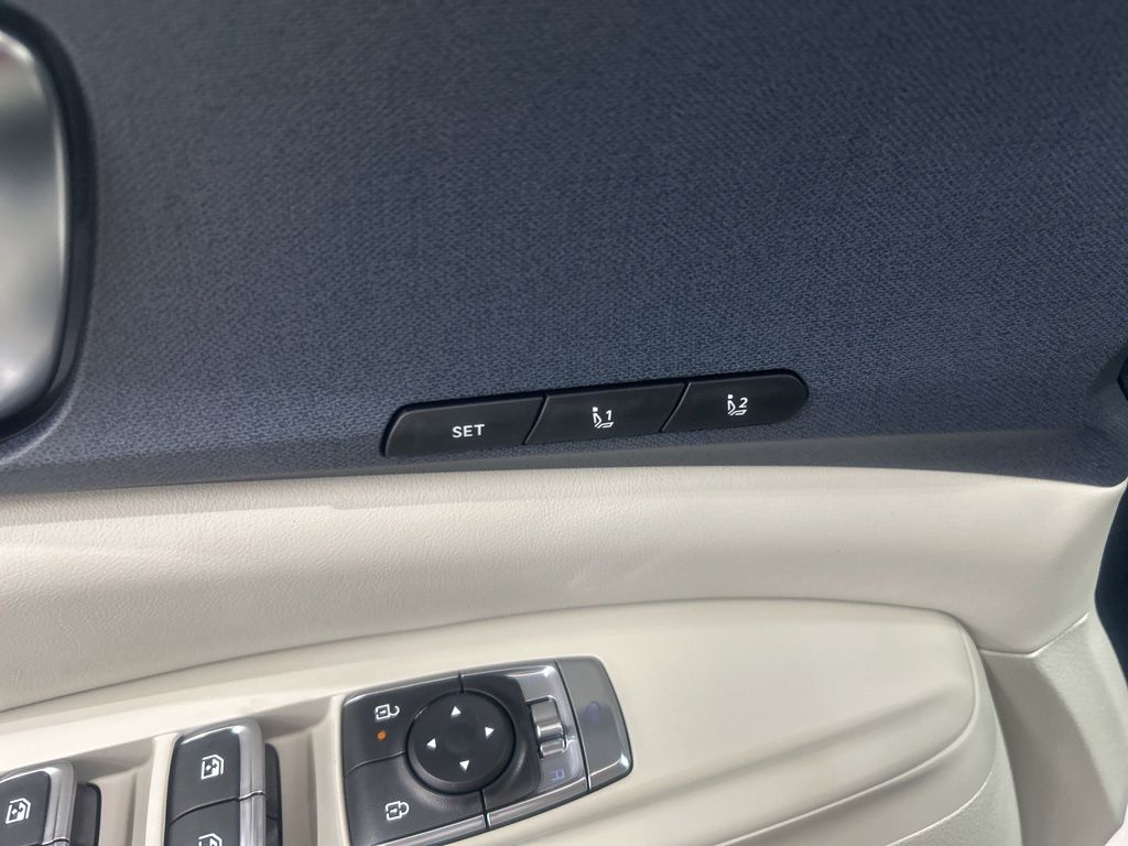 new 2026 Kia Carnival Hybrid car, priced at $43,570
