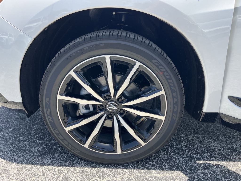 new 2025 Acura RDX car, priced at $56,400