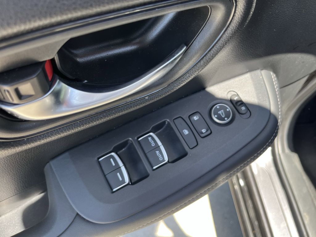 used 2024 Honda HR-V car, priced at $26,992