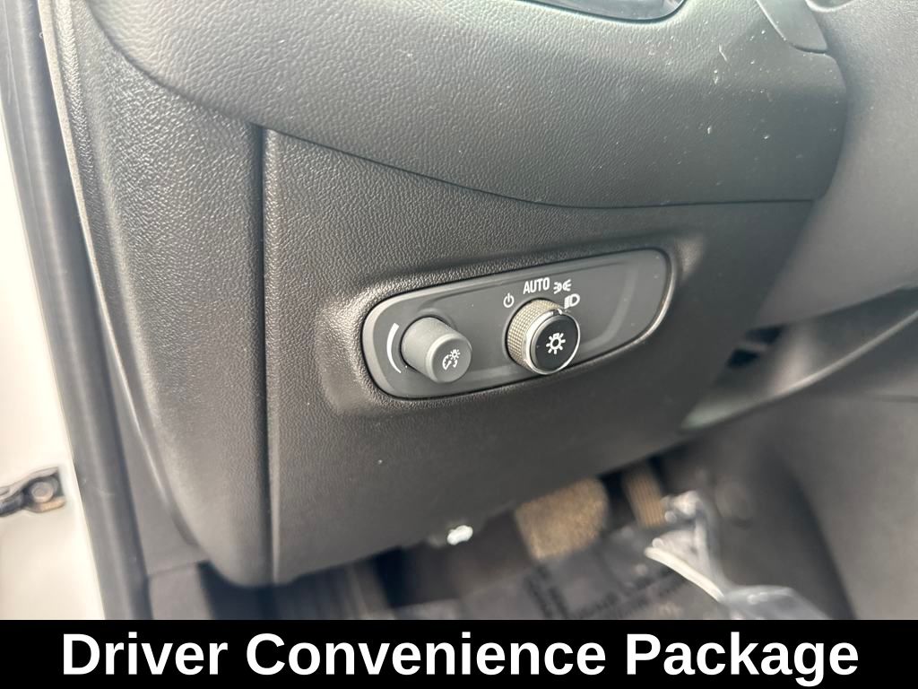 used 2019 Chevrolet Equinox car, priced at $15,900
