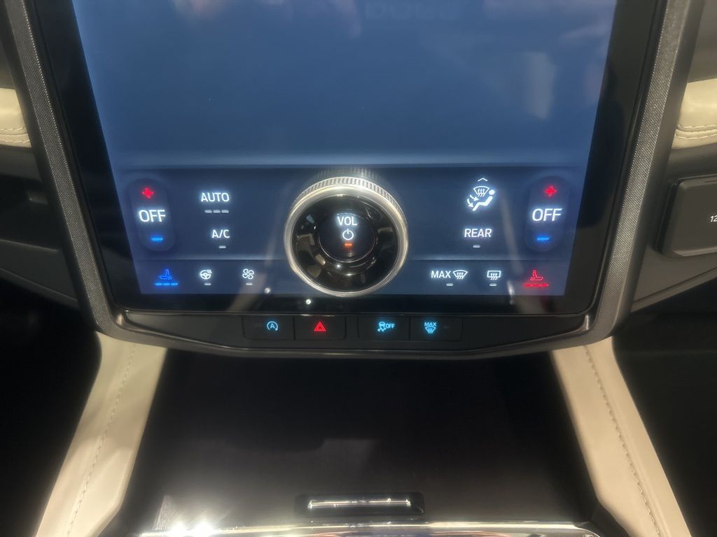 used 2022 Ford Expedition Max car, priced at $55,852