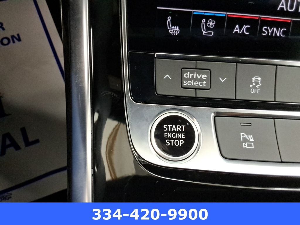 new 2025 Audi Q7 car, priced at $65,306