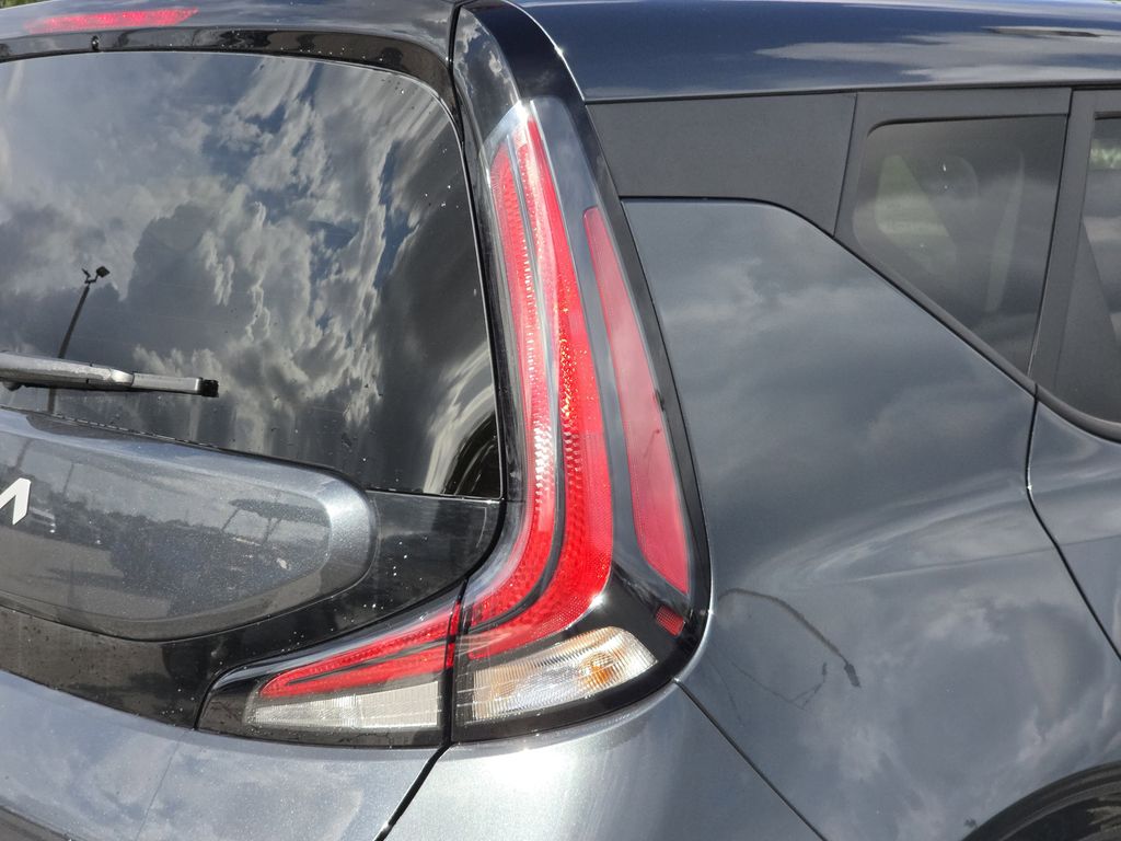 new 2025 Kia Soul car, priced at $24,542