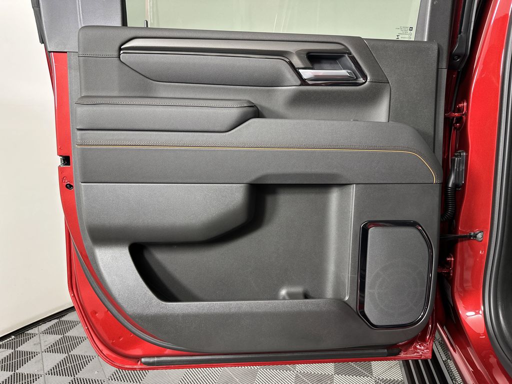 new 2025 GMC Sierra 2500HD car, priced at $85,518