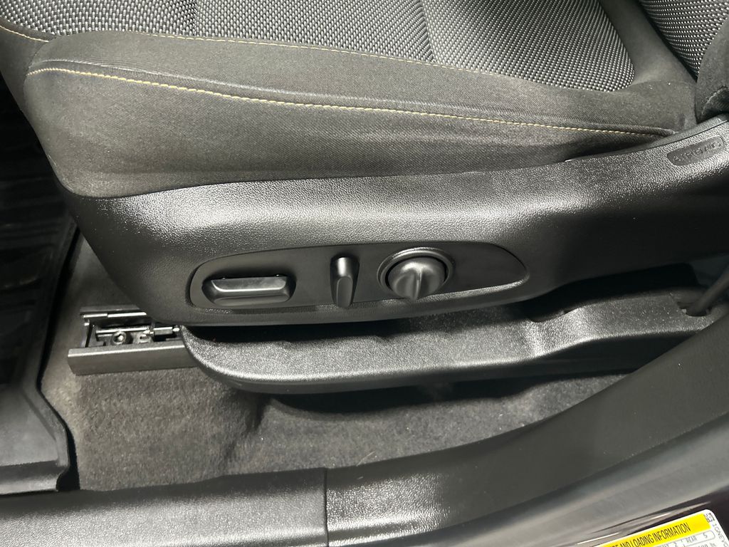 used 2020 Chevrolet Traverse car, priced at $28,947