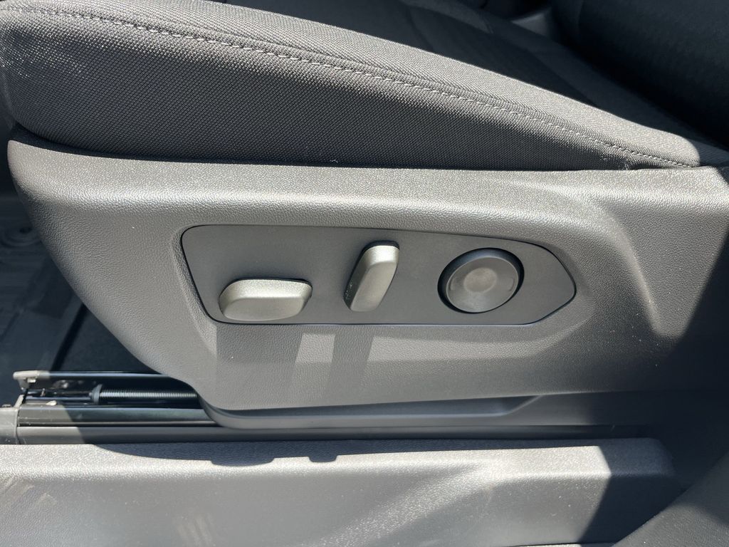 new 2025 GMC Sierra 1500 car, priced at $57,495