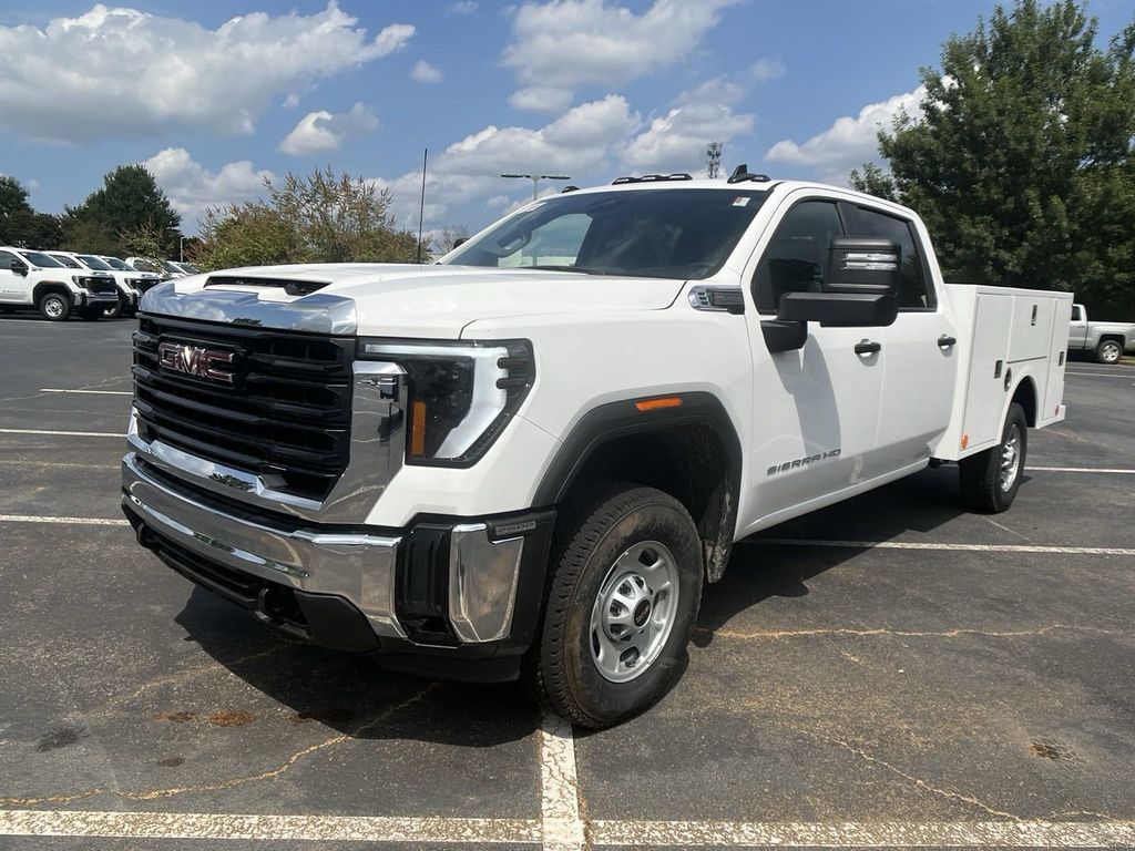 new 2024 GMC Sierra 2500HD car, priced at $46,933