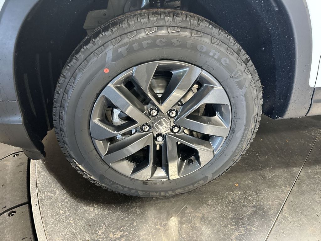 new 2025 Honda Ridgeline car, priced at $42,250