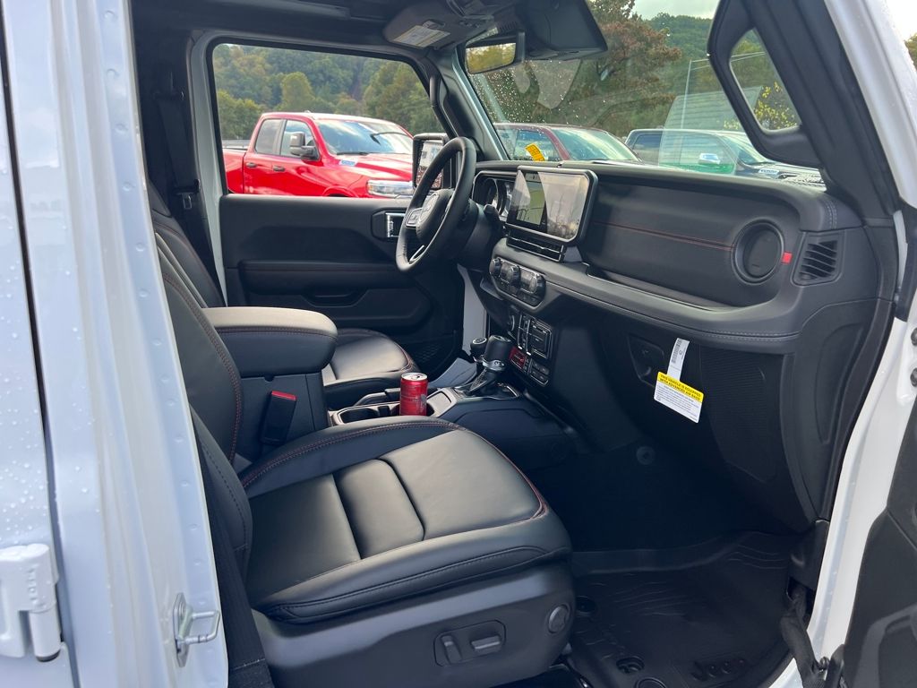 new 2025 Jeep Wrangler car, priced at $63,348