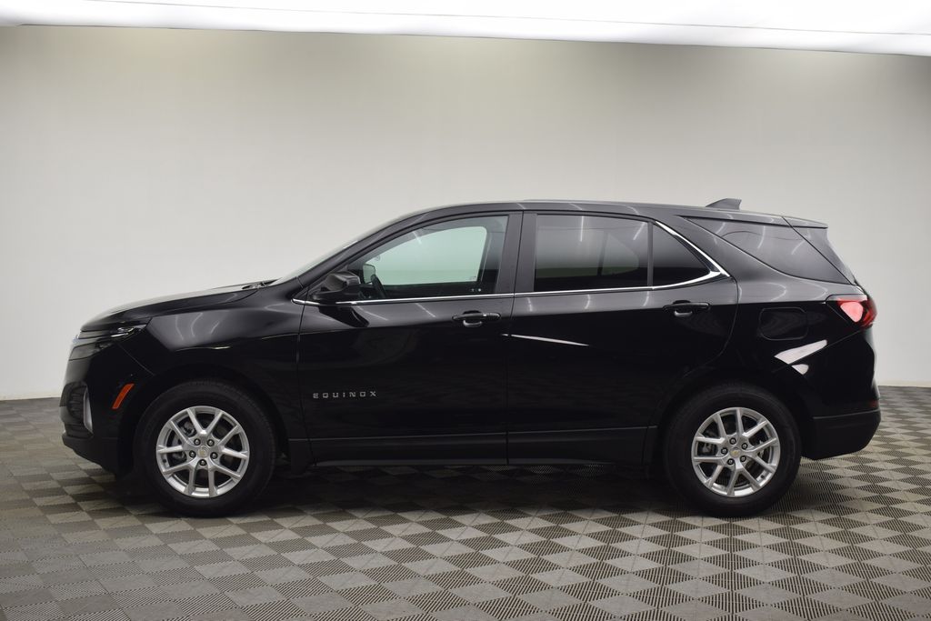 used 2023 Chevrolet Equinox car, priced at $17,800