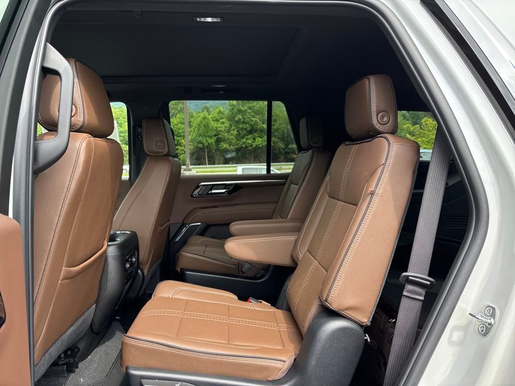 new 2025 Chevrolet Tahoe car, priced at $87,990