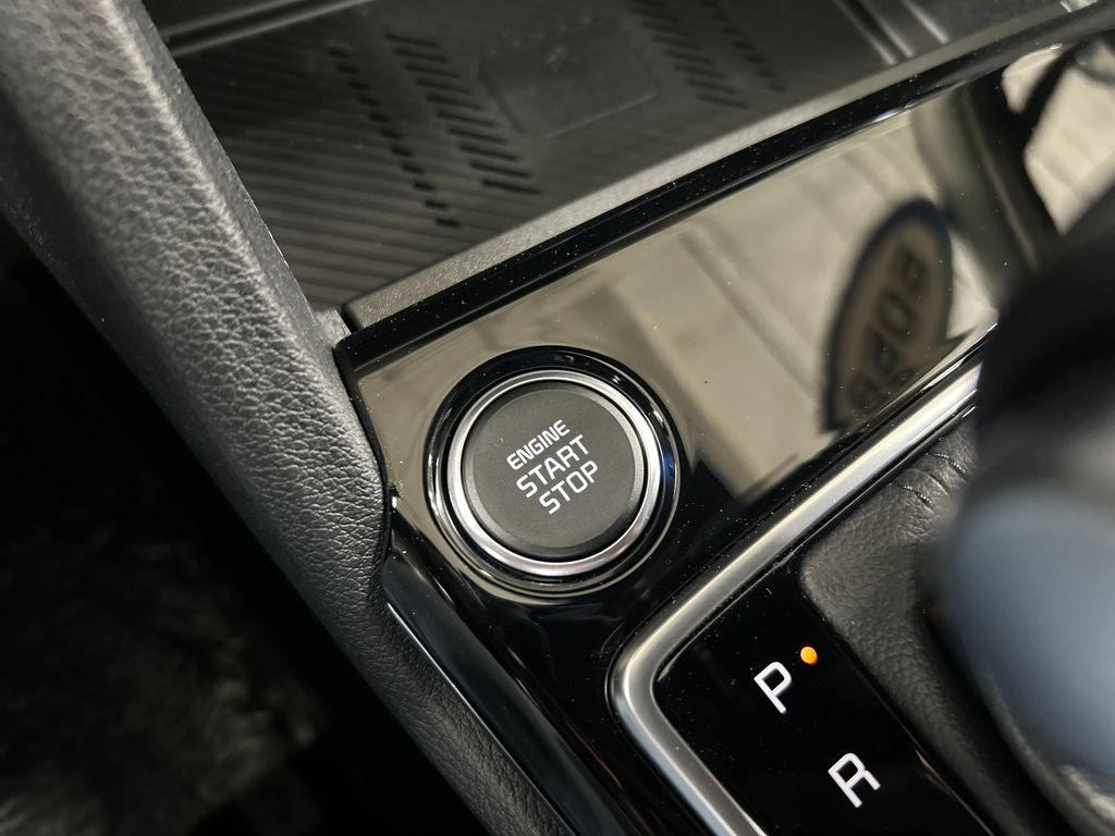 new 2025 Kia Sportage car, priced at $34,466