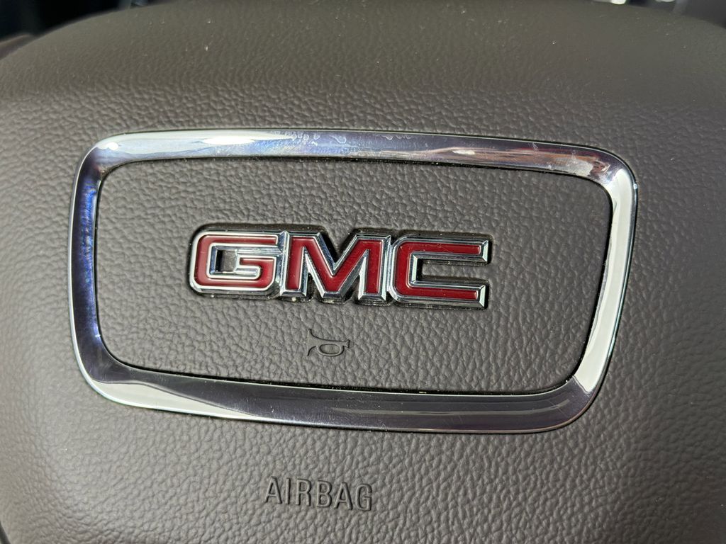 used 2021 GMC Acadia car, priced at $29,649