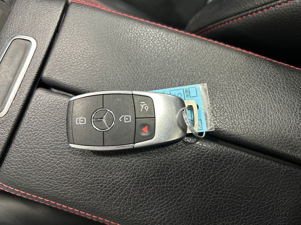 used 2020 Mercedes-Benz GLB car, priced at $24,870