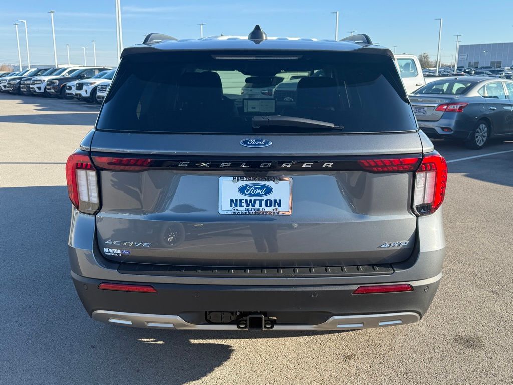 new 2025 Ford Explorer car, priced at $43,109