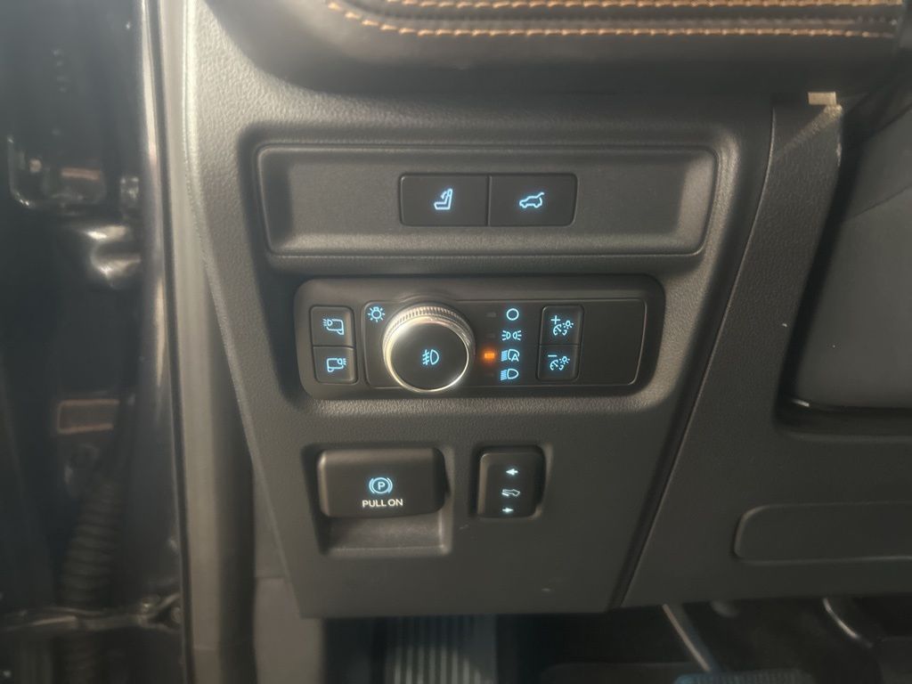 used 2022 Ford Expedition Max car, priced at $58,905