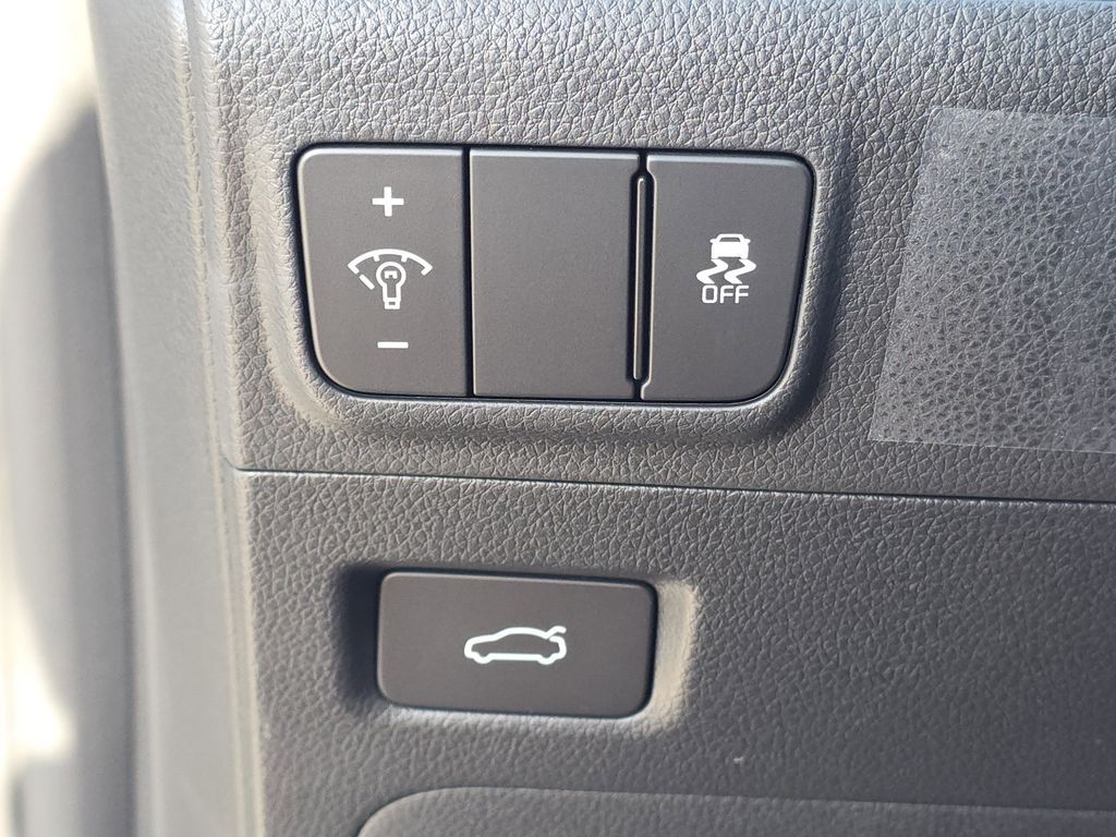 new 2026 Kia K5 car, priced at $32,306