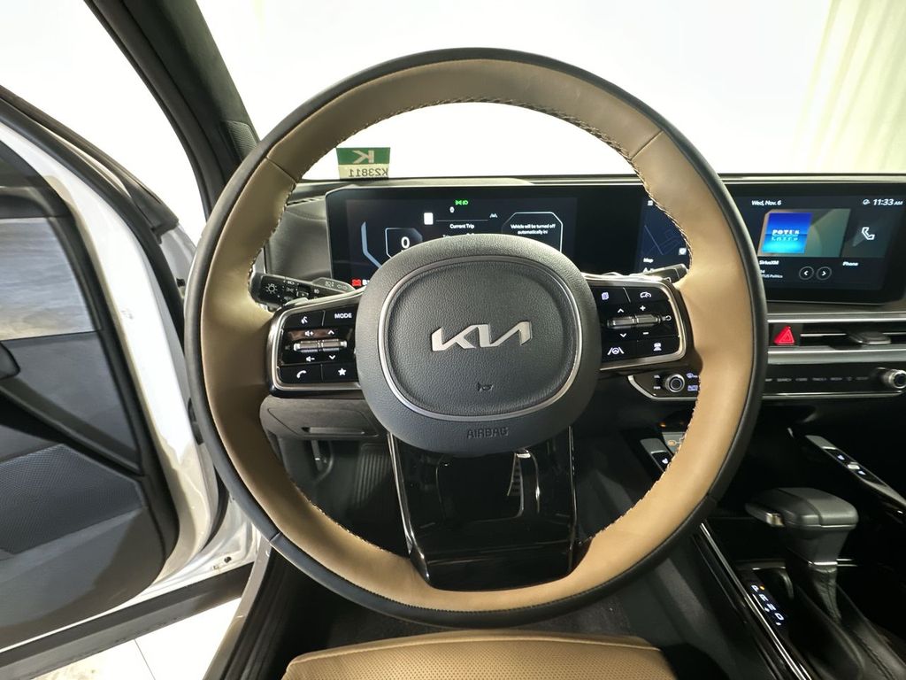 new 2025 Kia Sorento car, priced at $46,484