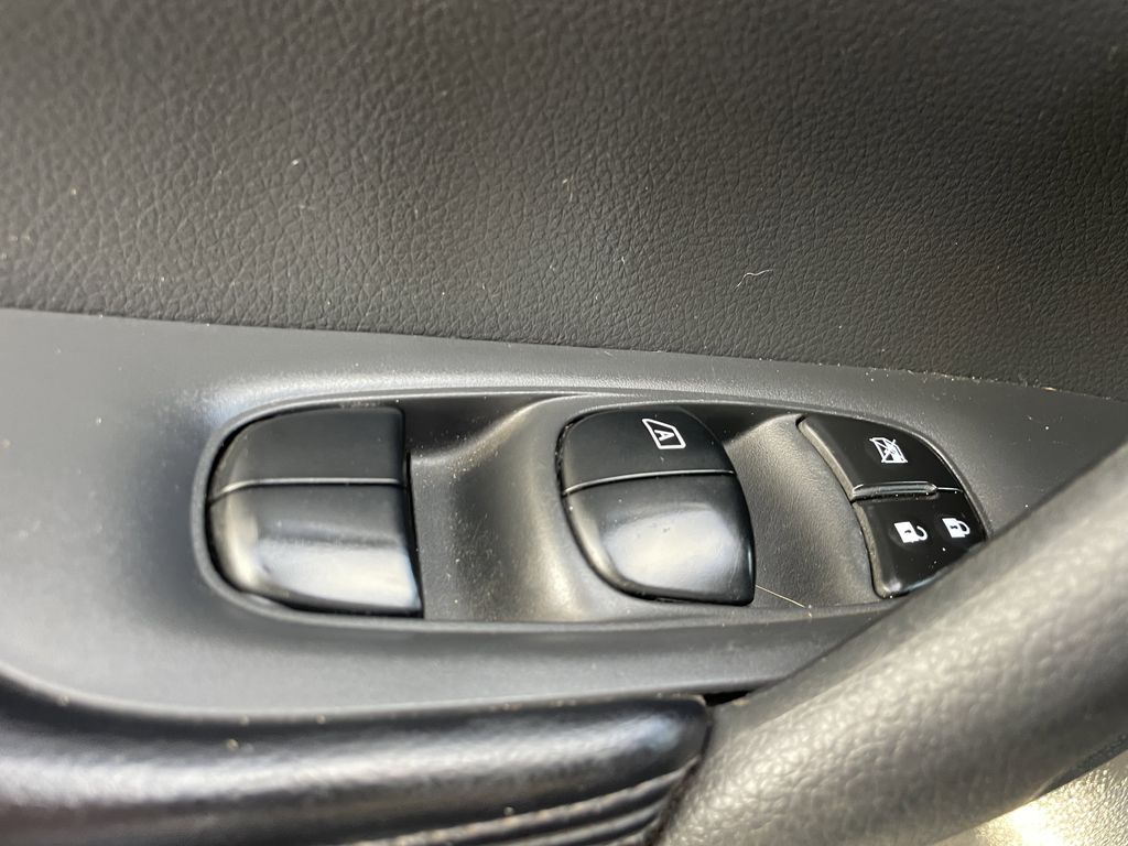 used 2017 Nissan Rogue car, priced at $7,992