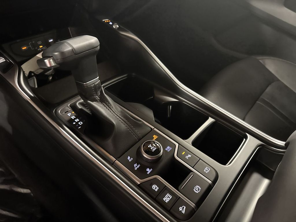 new 2025 Kia Sorento car, priced at $42,074