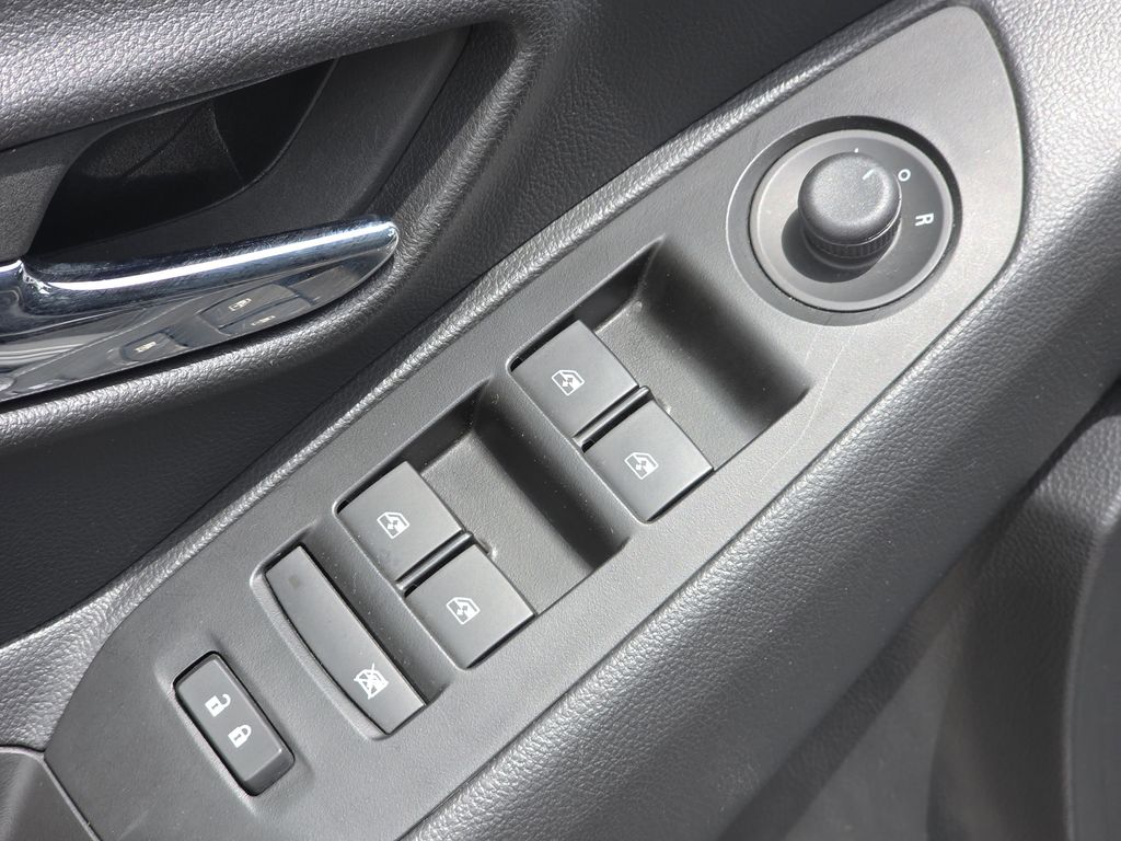 used 2022 Chevrolet Trax car, priced at $16,194