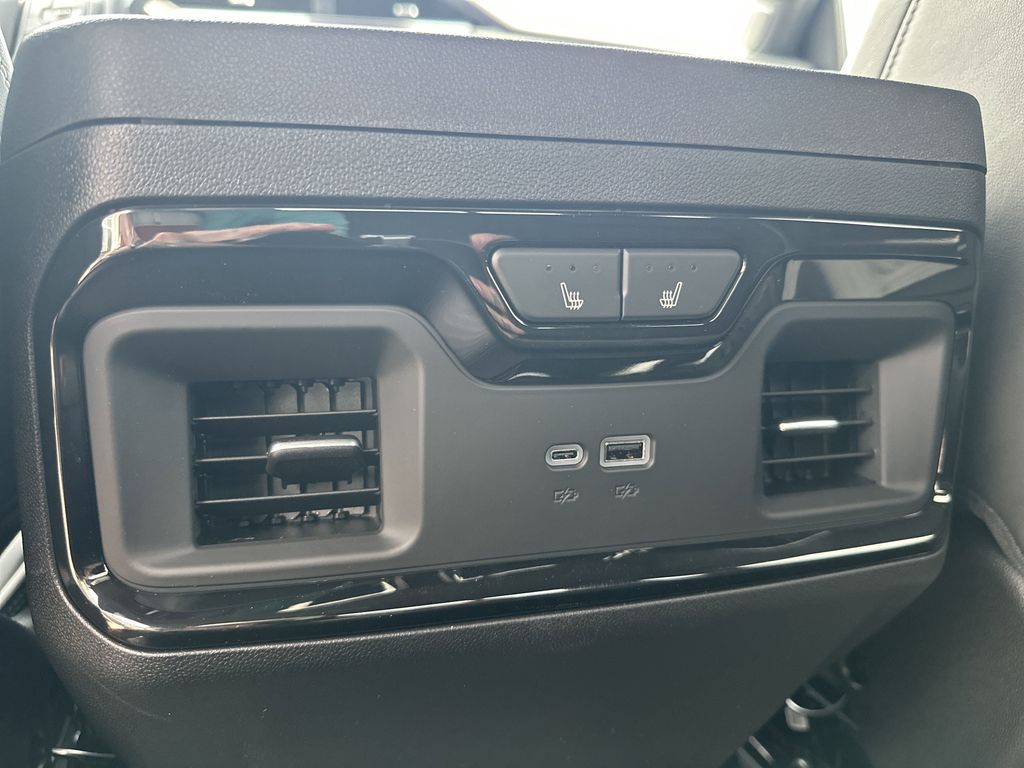 new 2025 GMC Sierra 2500HD car, priced at $104,089