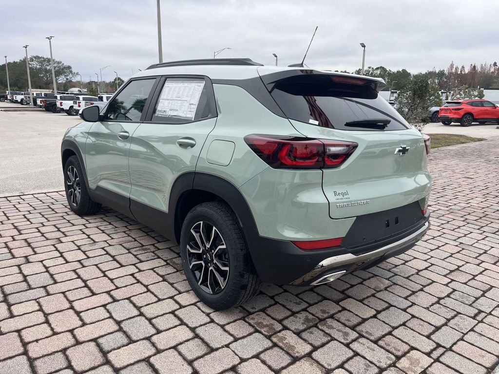 new 2025 Chevrolet TrailBlazer car, priced at $30,263