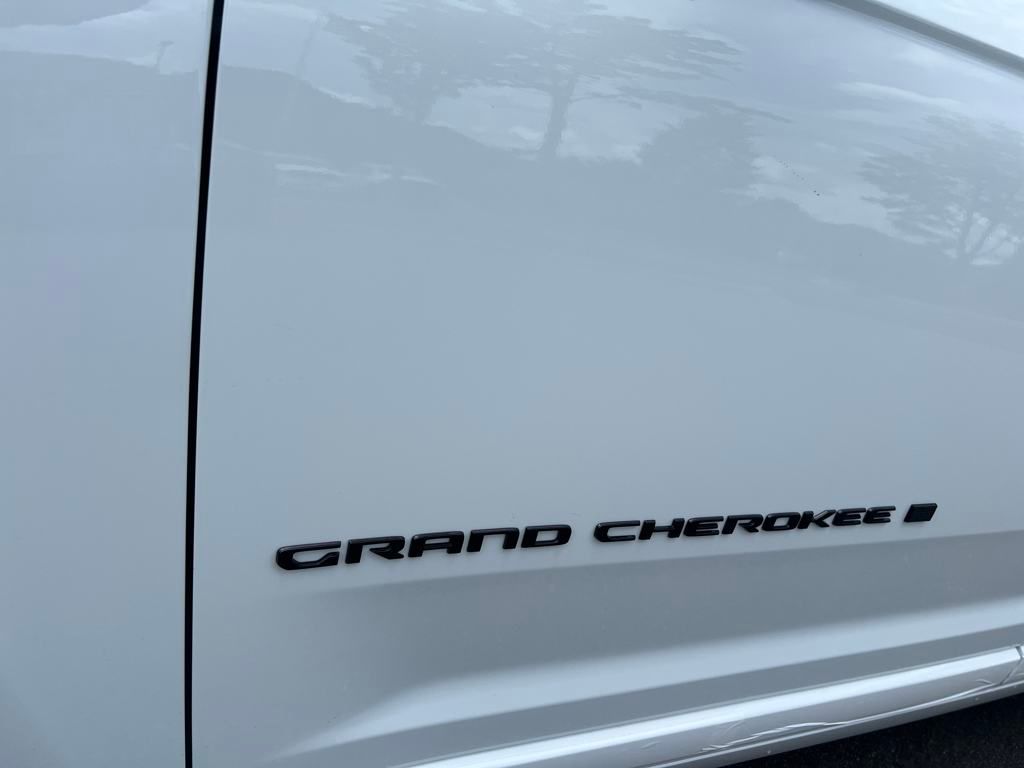 new 2025 Jeep Grand Cherokee L car, priced at $67,326